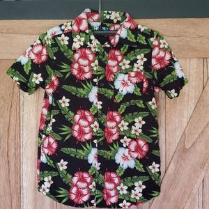 Boys Hawian Shirt New Small 10 12